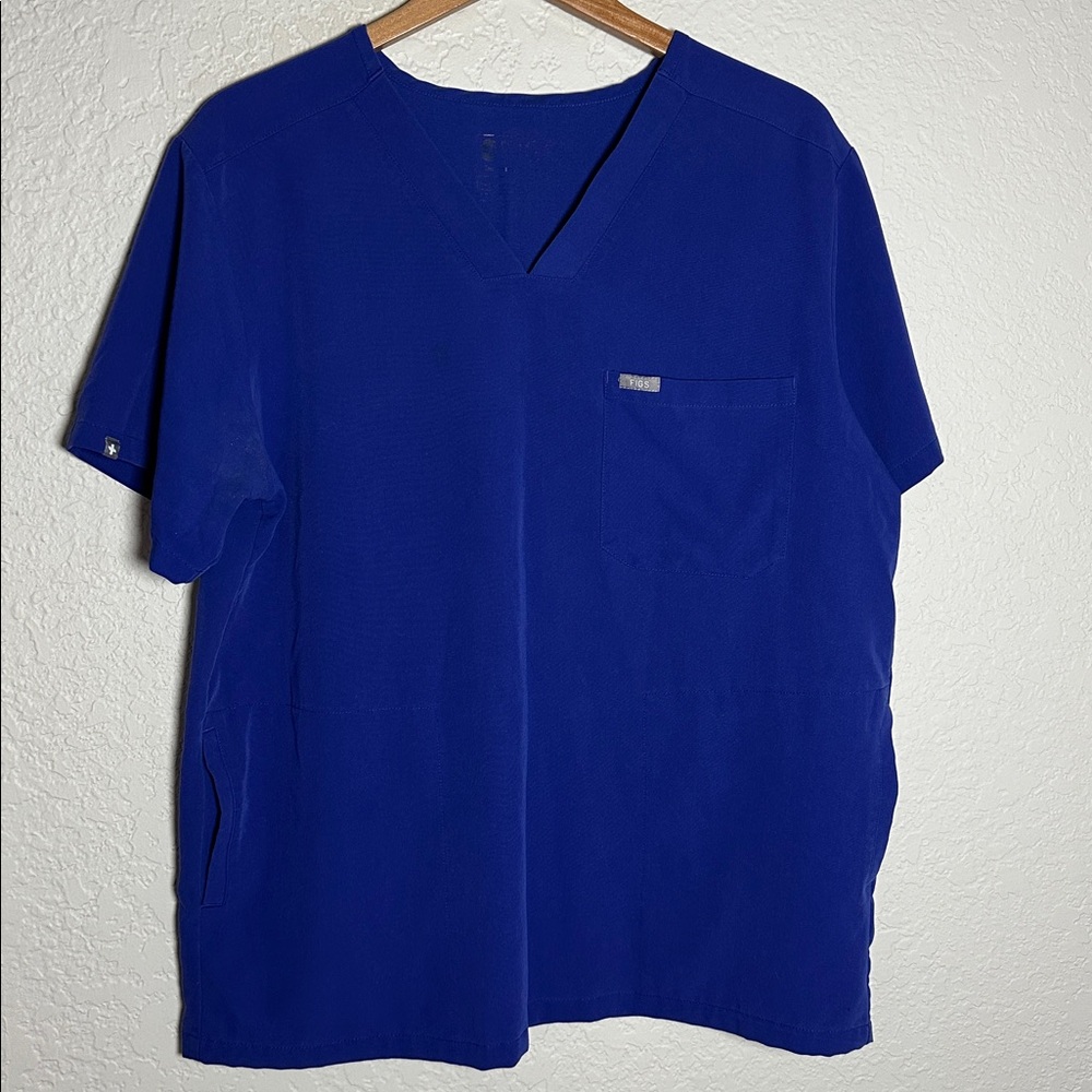 Figs Women's Short Sleeve Scrub Top in Cobalt